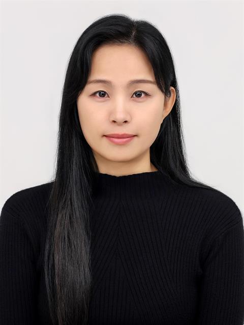 김희진 교수